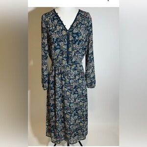 DR2 Navy Floral Long Sleeve Dress‎
